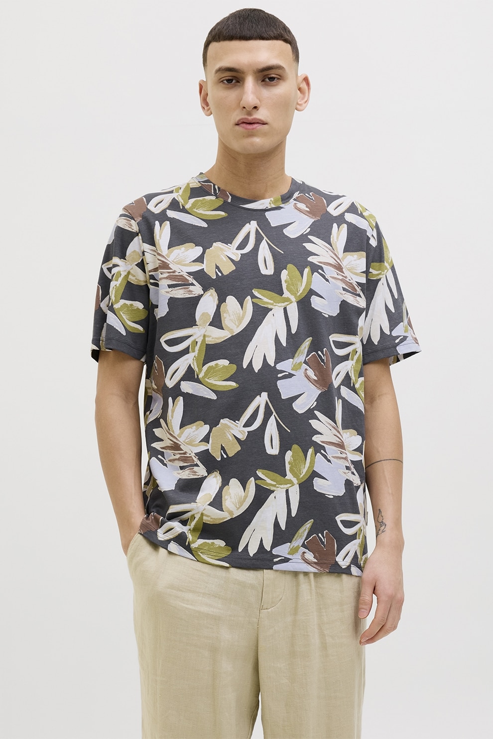 Jack & Jones, Tricou cu decolteu la baza gatului si model, Verde masliniu, Alb murdar, Gri inchis, S