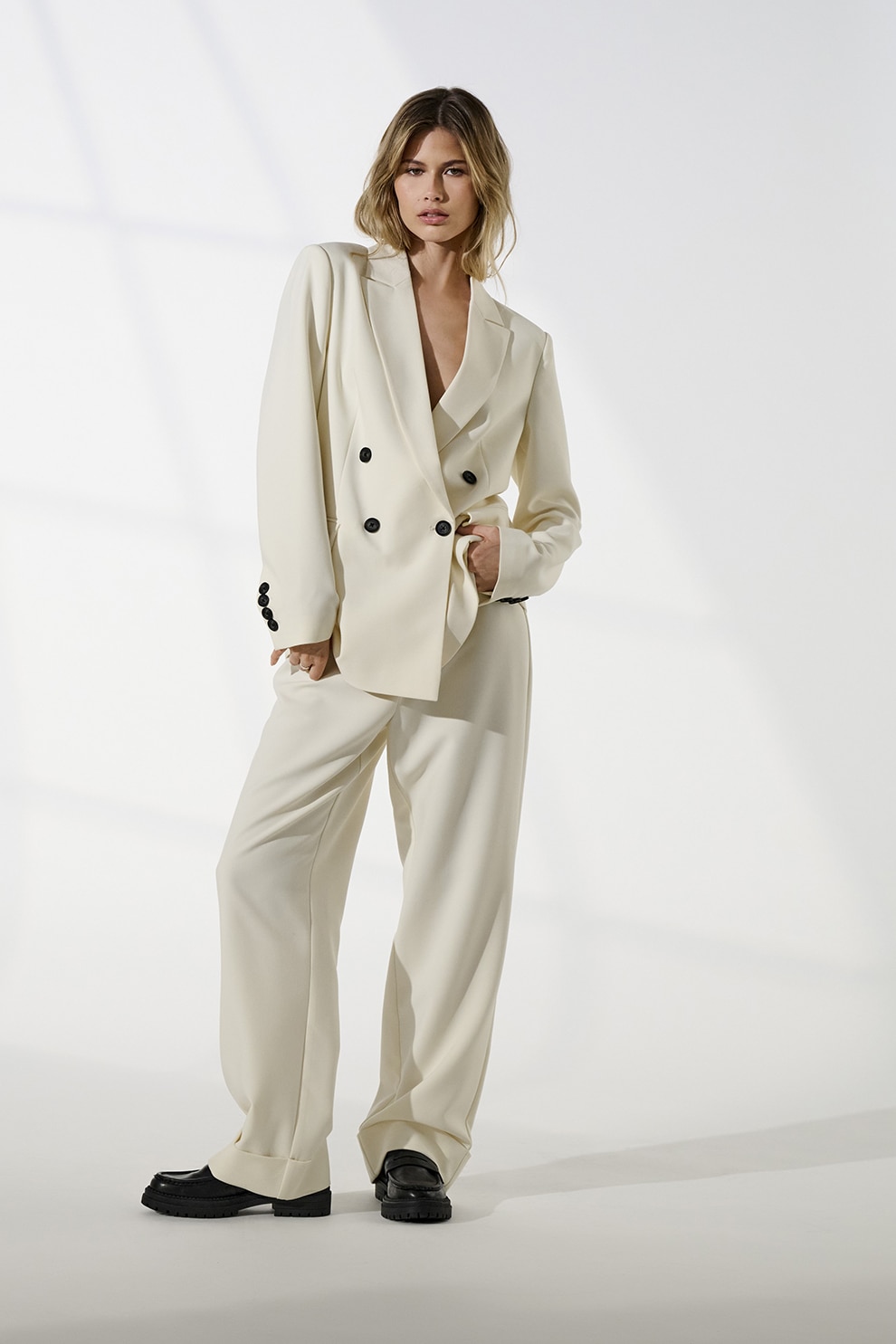 Only, Pantaloni uni cu croiala ampla Casey, Alb murdar, 36-L32