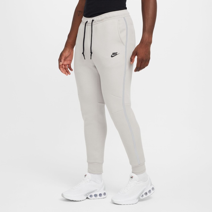 Pantaloni M Nike Tech Ssnl Tech Fleece + Jggr 479