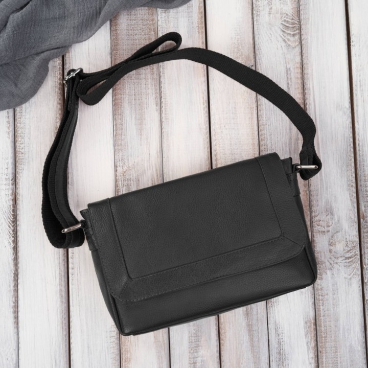 Paolo Peruzzi kis bőr válltáska