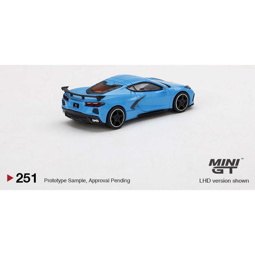 Macheta auto Chevrolet Corvette Stingray, rapid blue LDH, 1:64