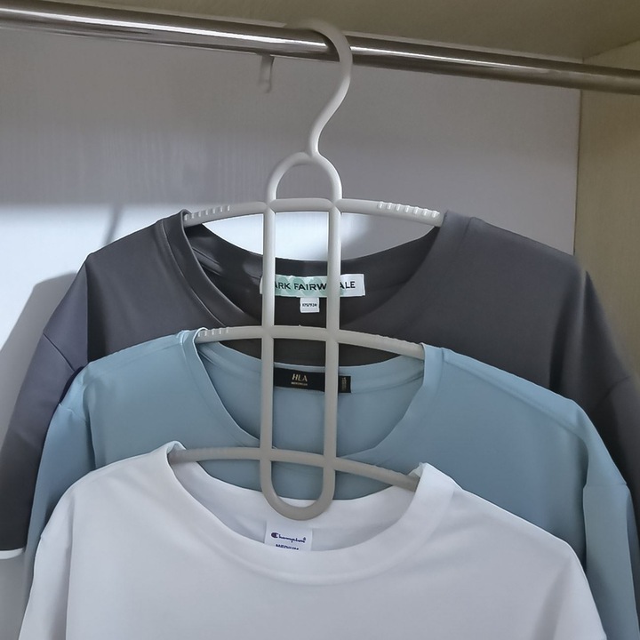 Пластмасова закачалка с 3 места, сива, 34x36x1см - 2 бр