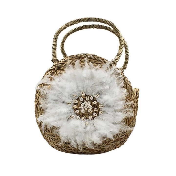 Бохо чанта от естествени влакна с миди и пера – Hoff Interieur, бяла