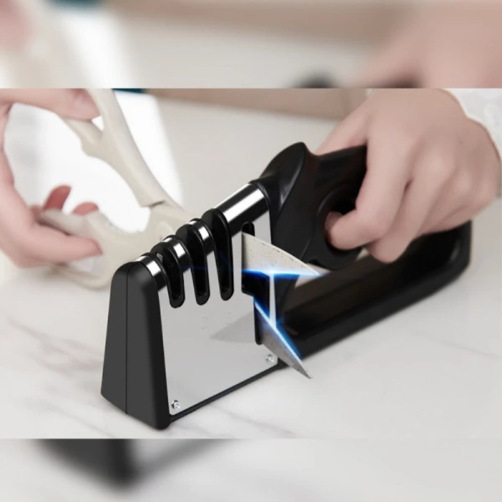 Aparat pentru ascutit cutite si foarfece, 4 in 1, baza antiderapanda, design ergonomic, din ABS, un disc din piatra diamant, un disc din otel tungsten, un disc din ceramica, negru