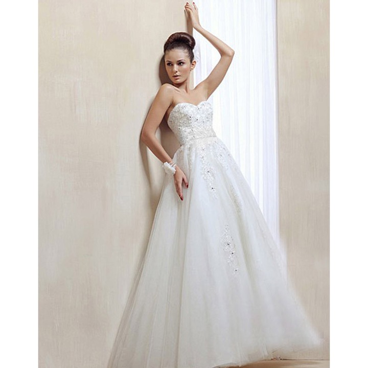 Rochie mireasa printesa cu broderie, 40