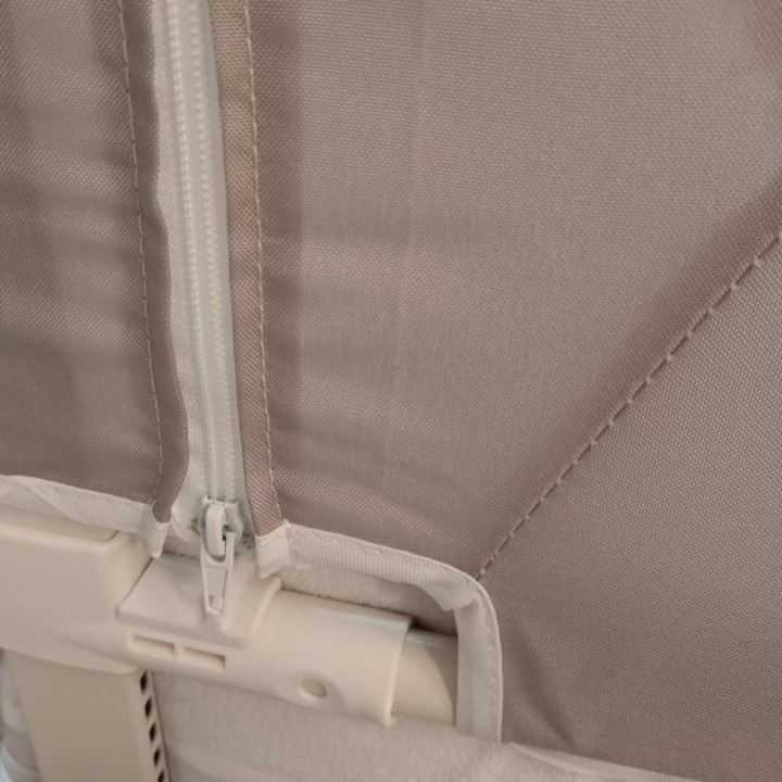 Gyermekágyvédő korlát, Empria, állítható magasságú, 158 cm