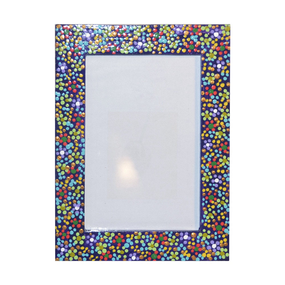 Rama de fotografie din lemn, 10/15, pictata manual si semnata, colectia puncte pe mov