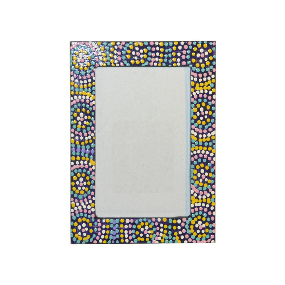 Rama de fotografie din lemn, 10/15, pictata manual si semnata, colectia cercuri pe mov