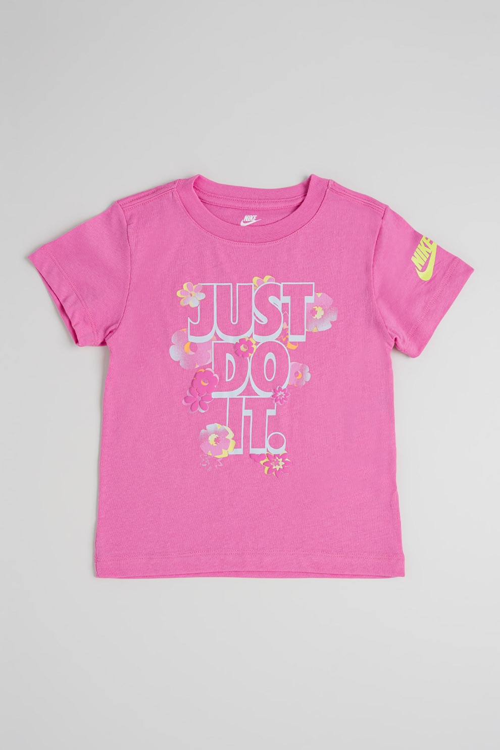 Nike, Tricou cu mesaj si model floral, Alb, Galben, Roz deschis, 110-116 CM