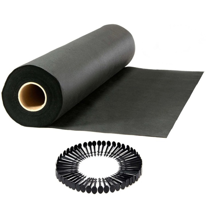 Set folie agrotextil de gradina DacEnergy©, material polipropilena UV 3%, gramaj 70 g/m², 1, 6 x 50 m, 50 buc de ace, negru