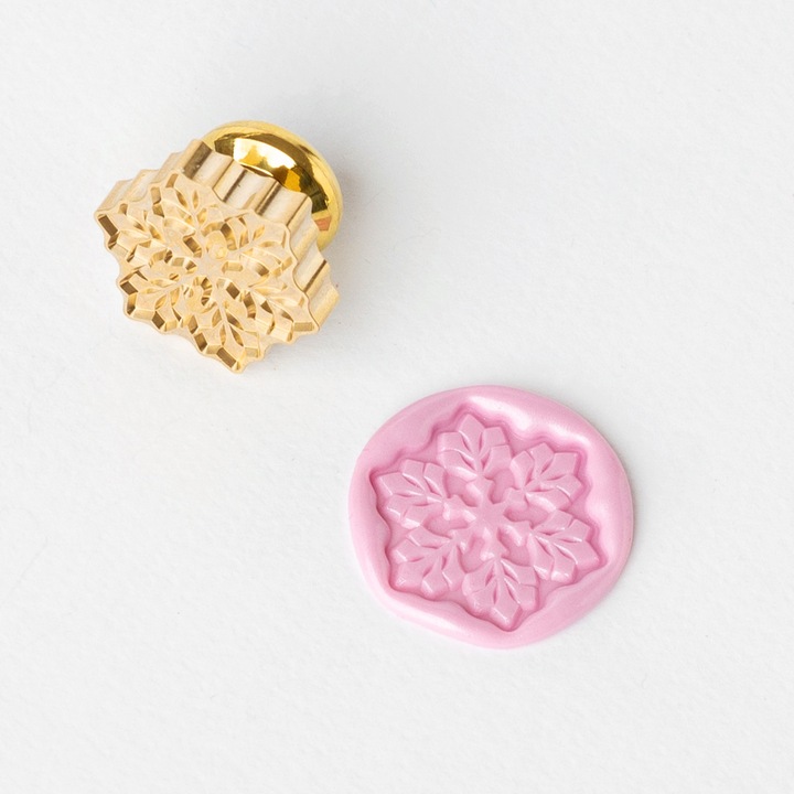 Stampila pentru sigilii de ceara, Mariart, model Fulg de zapada 3D, capat din alama, diametru 2.3cm, antiaderenta, pentru invitatii nunta, botez, artizanat, plicuri, papetarie evenimente