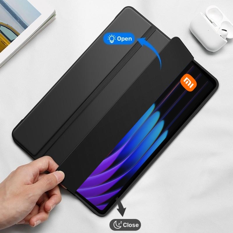 Husa Ultra Slim pentru Xiaomi Pad 8 / Pad 7 (Pro) 11.2" (2025), Silicon TPU, Smart Cover – Negru