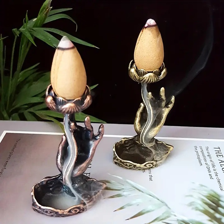 Arzator pentru tamaie cu lotus si mana