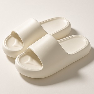 Slapi, papuci, saboti dama