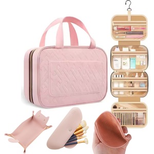 Kozmetikai táskák és neszeszerek