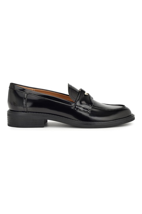 NINE WEST, Seeme műbőr mokaszin kontrasztos részletekkel, Fekete