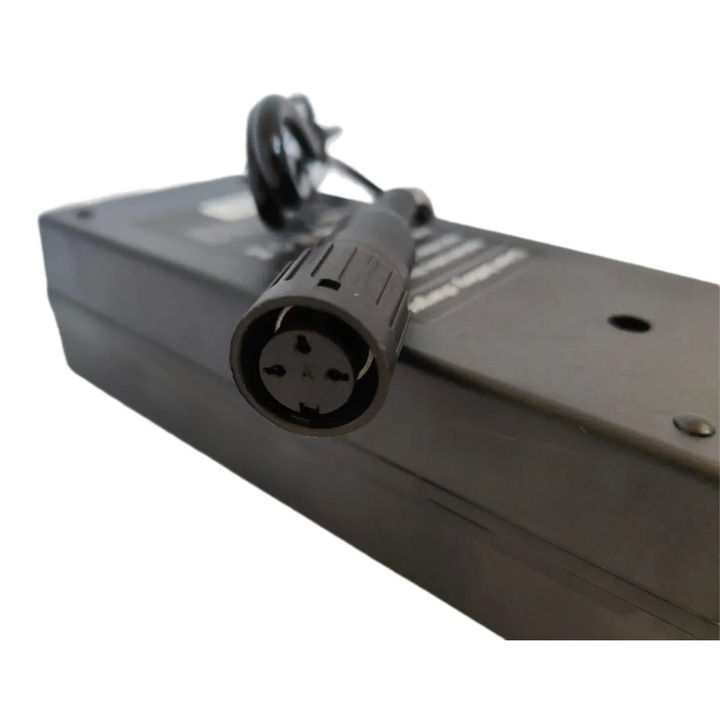 Incarcator 36V 2A Bikepower pentru biciclete electrice cu baterie Li-Ion, 3 pini