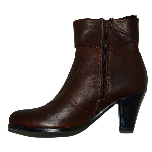 Botine casual, cu toc mic si varf rotund, D&J Exclusive, Maro