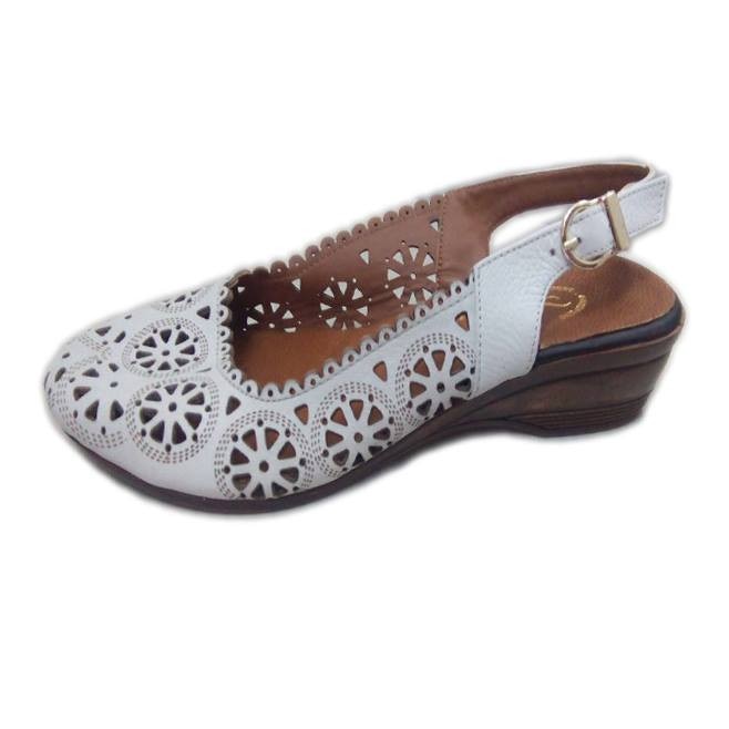 Sandale de vara cu varf inchis cu design dantelat, D&J Exclusive, Alb