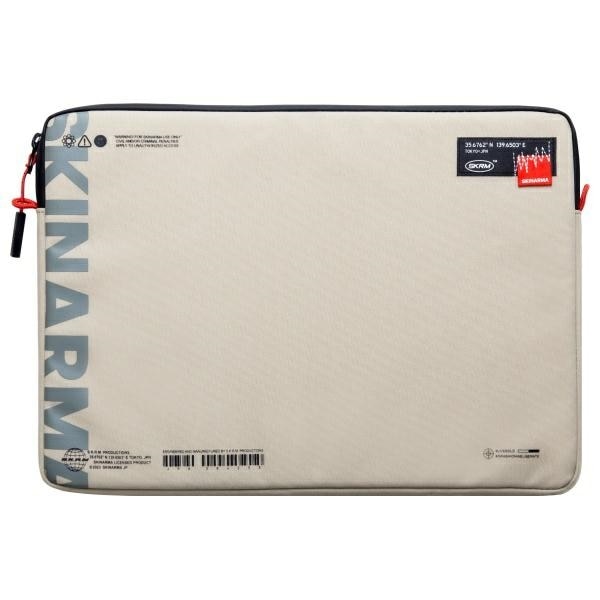 Husa laptop 14" Fardel, Skinarma, impermeabil, dimensiuni 31,26x22,12x1,55cm, crem