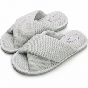 Slapi, papuci, saboti dama