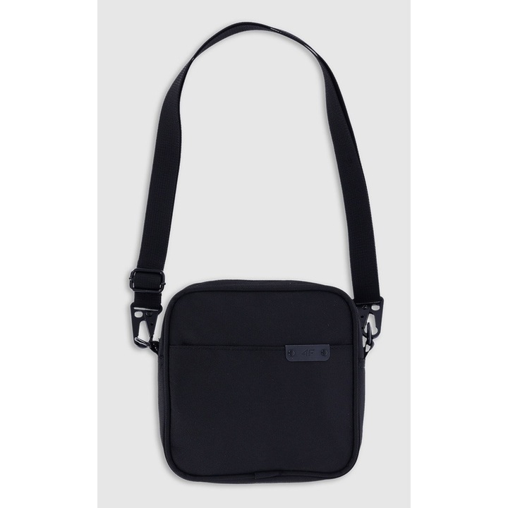 Uniszex crossbody táska 4F, fekete, mérete 17x17cm, szintetikus anyag