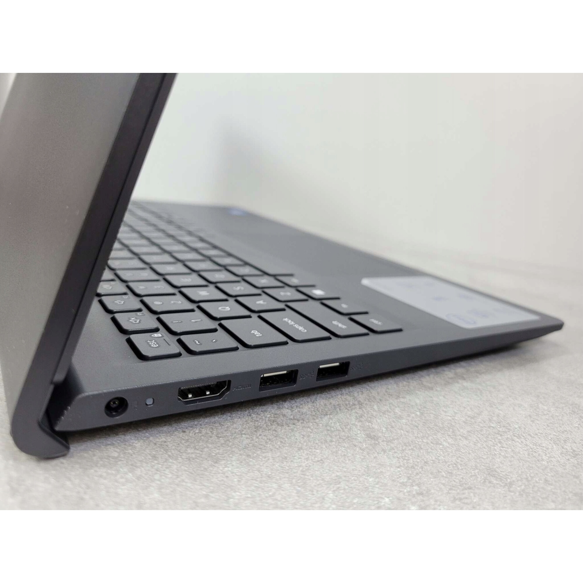 Laptop Dell Inspiron 15, i3-1215U, 16GB RAM, SSD 512GB, Full HD 15