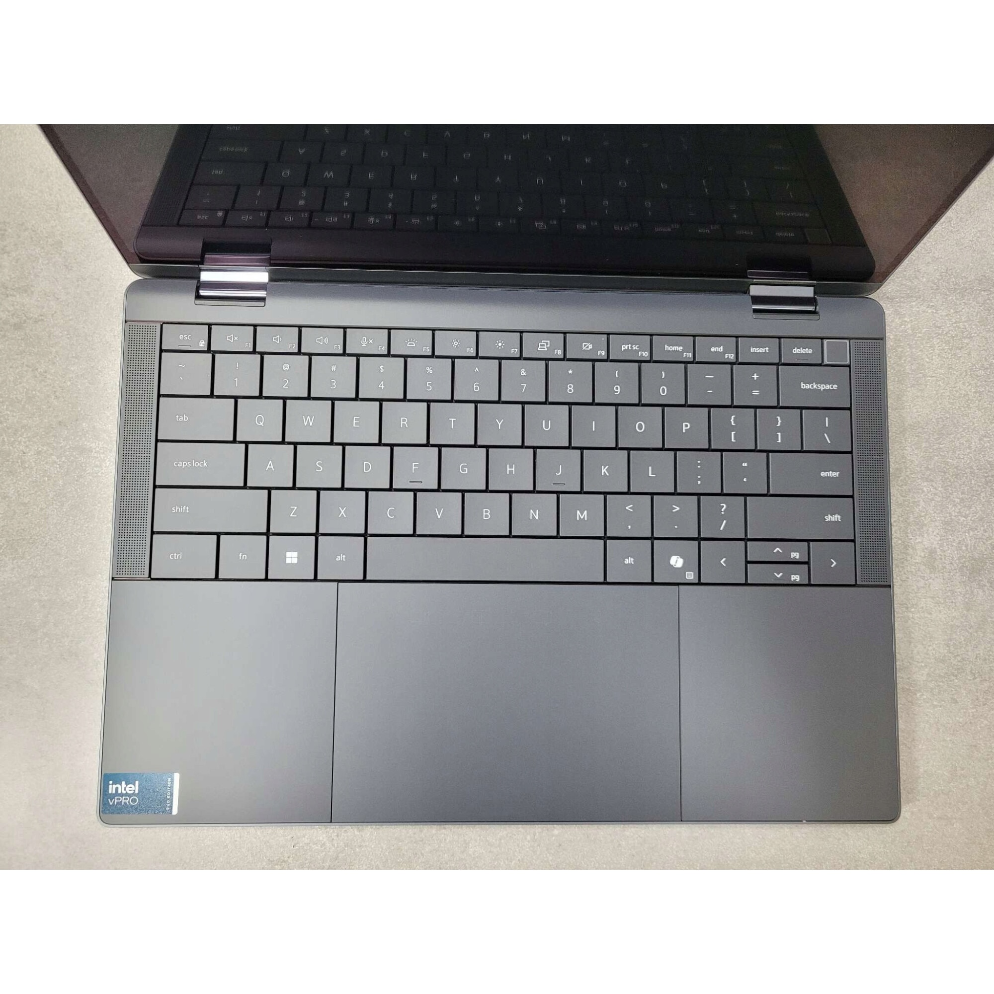 Laptop 2in1 Dell Latitude 9450, Intel Core Ultra 7 165U, 32GB RAM, SSD 1TB, 14" QHD+ Touch, 500 nit, negru