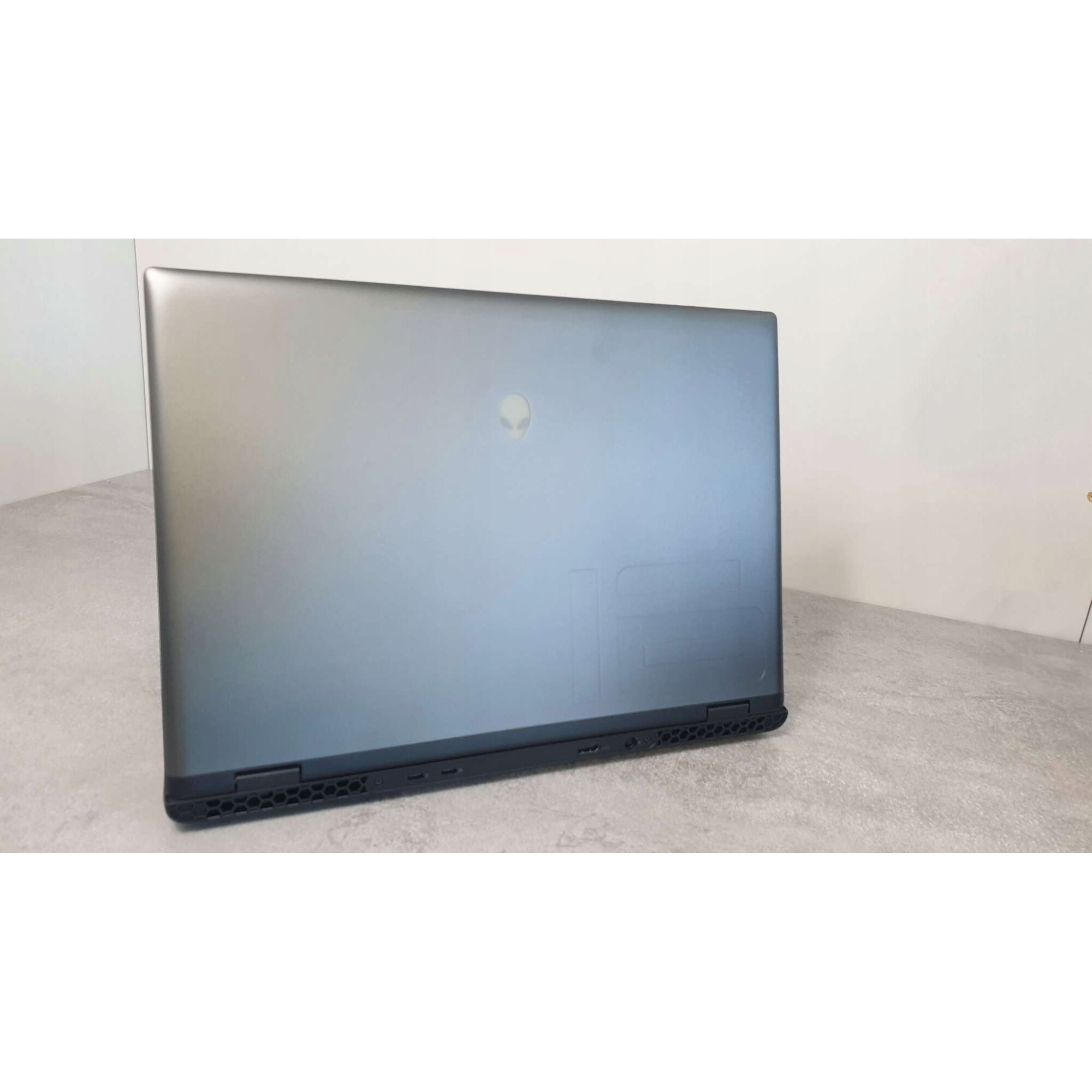 Laptop Dell Alienware m16 R2, Intel Core Ultra 7 155H, 64GB RAM, 1TB SSD, QHD+ 240Hz, NVIDIA GeForce RTX 4070, 16", negru