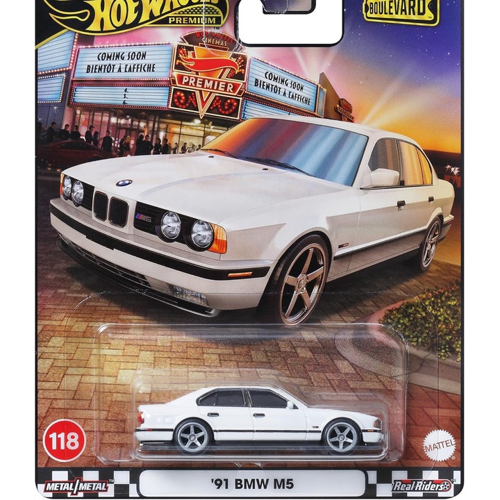 Количка Hot Wheels Premium Diecast , Boulevard, 1991 BMW M5 #118, JBL24, 1:64, бял
