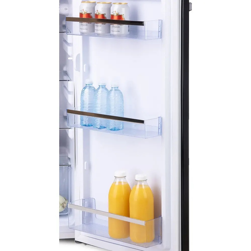 Frigider Retro DOMO, capacitate 206 litri, H 144.5 cm, congelator 44 litri, temperatura reglabila, 4 rafturi din sticla, 3 compartimente pe usa, compartiment fructe/legume, iluminare interioara, manere ergonomice, picioare ajustabile, negru