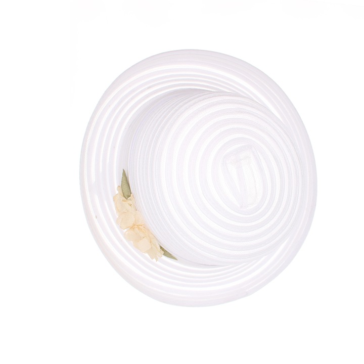 Дамска шапка, изработена от полиестер, Buticcochet, с райе и декоративни цветя, малка периферия, One size, Бяла - PAL1645