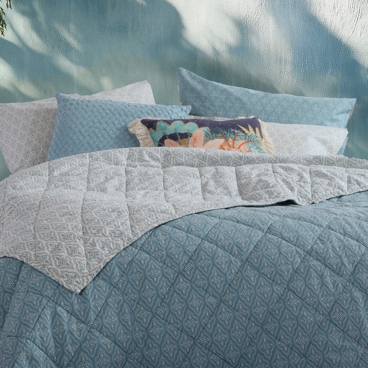 Cuvertura de pat Sorento Blue, Nef-Nef Homeware