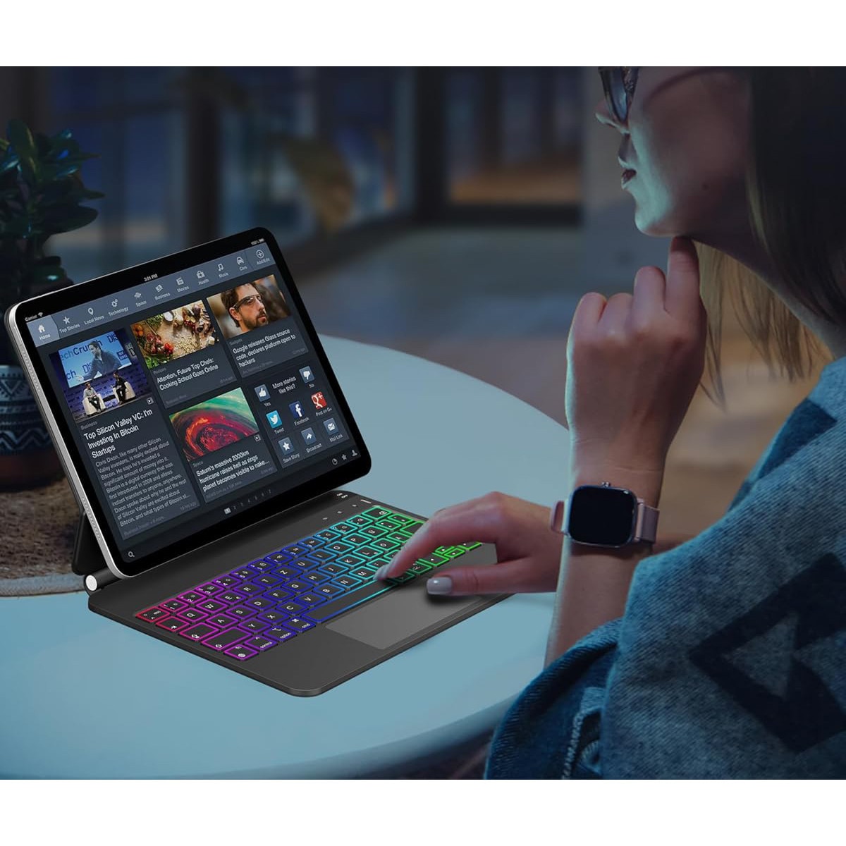 Husa cu tastatura Nuflaz pentru iPad Air 11 inch, iluminare 7 culori, port Type-C, 850g
