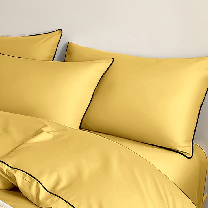 Set de lenjerie de pat Spalno Belio.bg Satin auriu, 5 parti 220/240, Microsatin