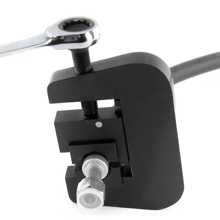 Инструмент за кримпване на маркучи, ръчен, 4 матрици, черен, 34.5x18.5x9см