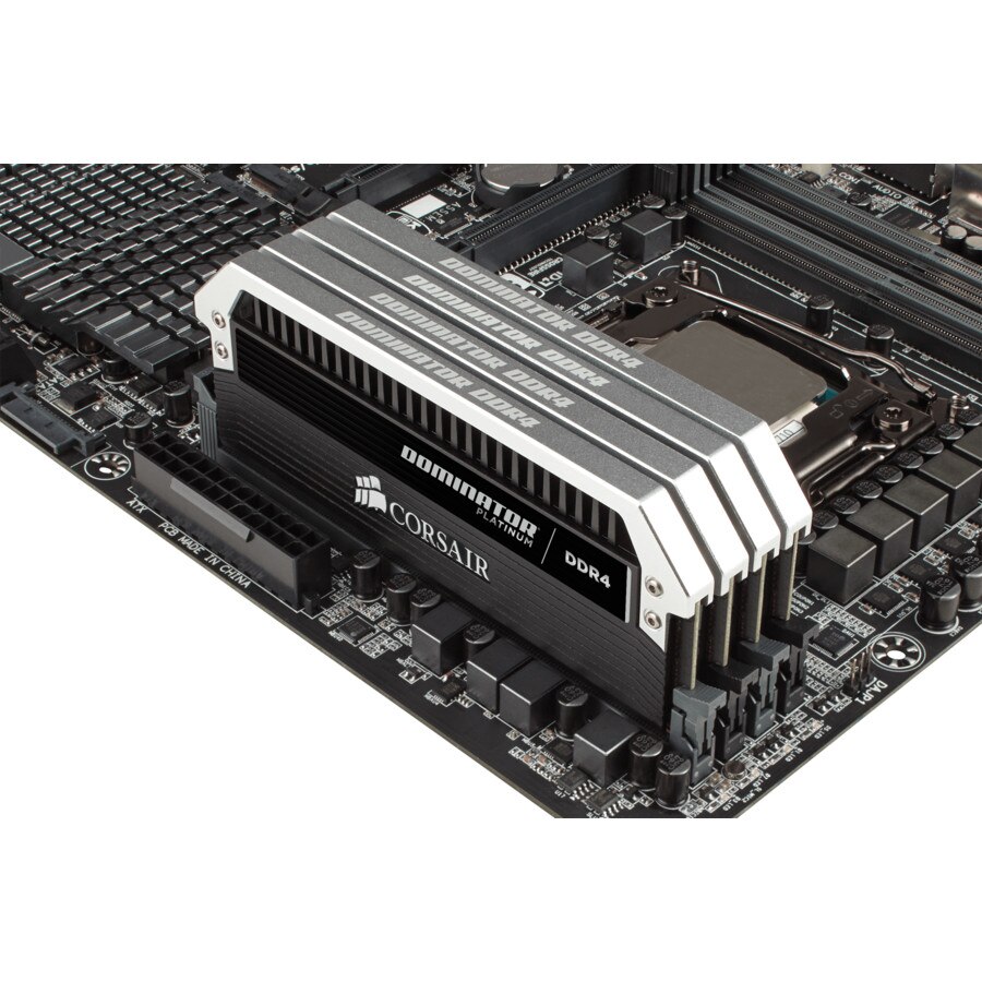 Memorie Corsair Dominator Platinum 8GB (2x4GB), DDR4, 3866MHz