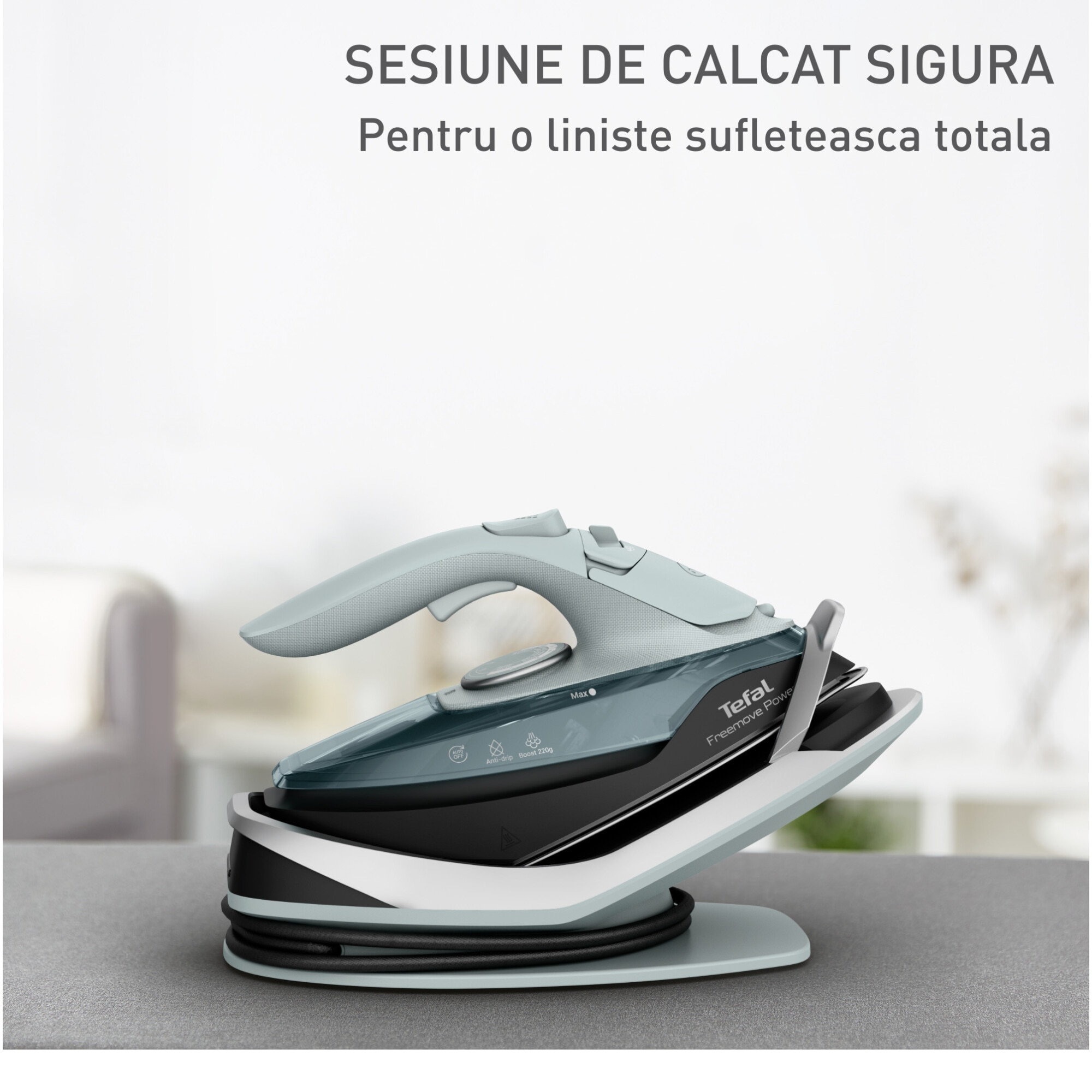 Fier de calcat fara fir Tefal Freemove Power FV6670E0, 2600W, jet abur 220 g/min, abur variabil 0 - 40 g/min, recipient apa 250 ml, sistem anticalcar, talpa ceramica, incalzire rapida in 30s, sistem antipicurare, calcare verticala, verde & negru