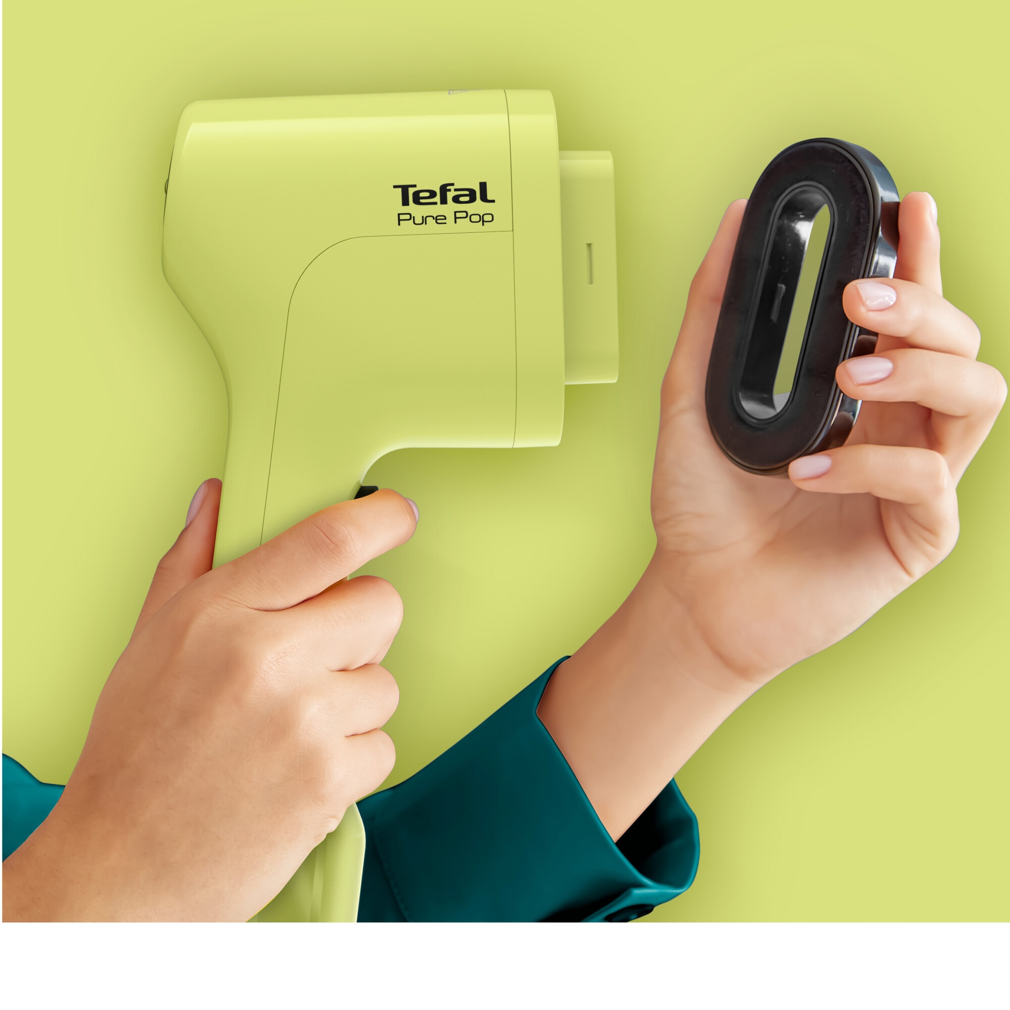 Aparat de calcat vertical cu abur Tefal Pure Pop DT2025E1, 1300W, abur variabil pana la 20g/min, recipient apa 70 ml, incalzire rapida 15 secunde, autonomie 4 min, galben