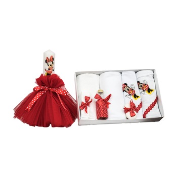 Set botez culoare rosie, doua piese, lumanare pictata Minnie si trusou brodat Minnie pentru fete Set botez culoare rosie, doua piese, lumanare pictata Minnie si trusou brodat Minnie pentru fete