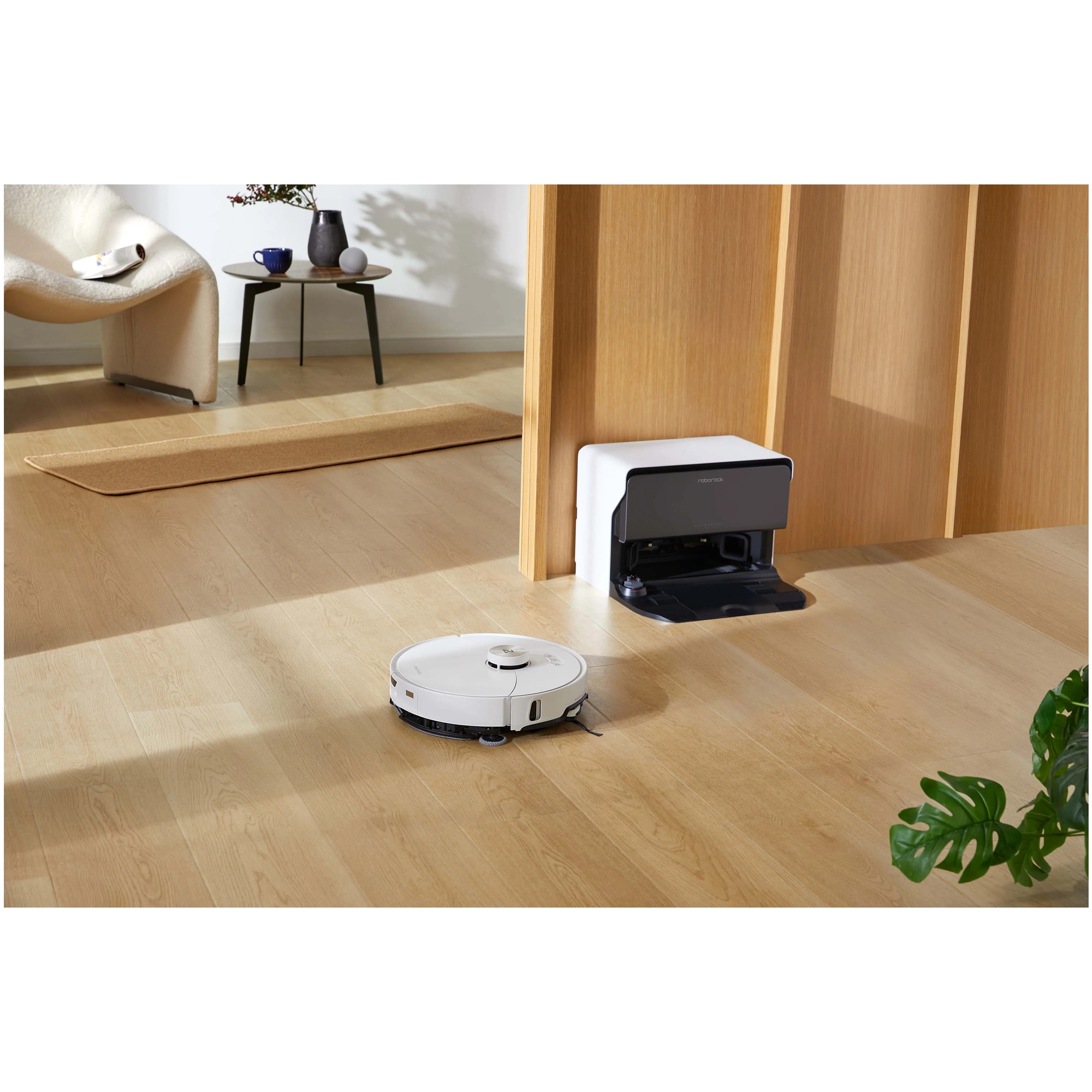Robot de curatat Roborock S8 MaxV Functie ultra mopping Statie de curatare Cartografiere camera 67dB