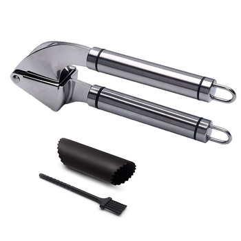 Presa usturoi cu dispozitiv de decojire din silicon si perie de curatare din plastic FMD015 Presa usturoi cu dispozitiv de decojire din silicon si perie de curatare din plastic FMD015