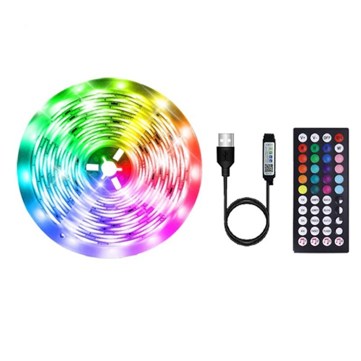 Banda LED 5 m RGB cu telecomanda, sincronizare muzicala, setare temporizator, schimbare de culoare, 30 LED-uri/m