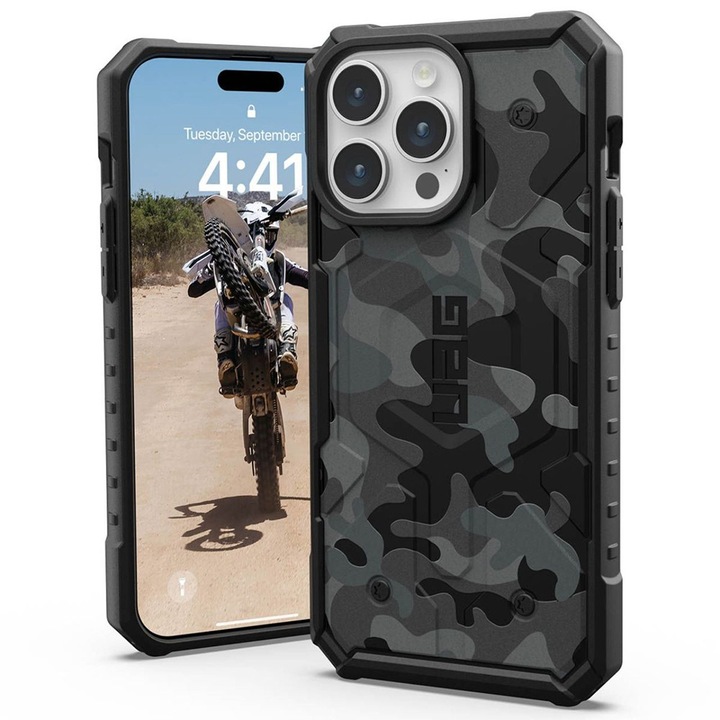 Husa pentru iPhone 15 Pro, MagSafe, UAG, Camo Black