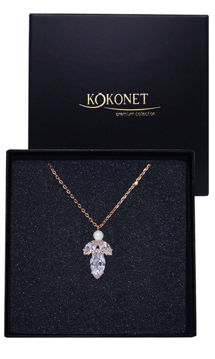 Colier cu zirconii si perle cu frunze BOHO glam NUNTA ocazie TREND, Lant cu perla cristale frunze alungite BIJUTERII calitate buna