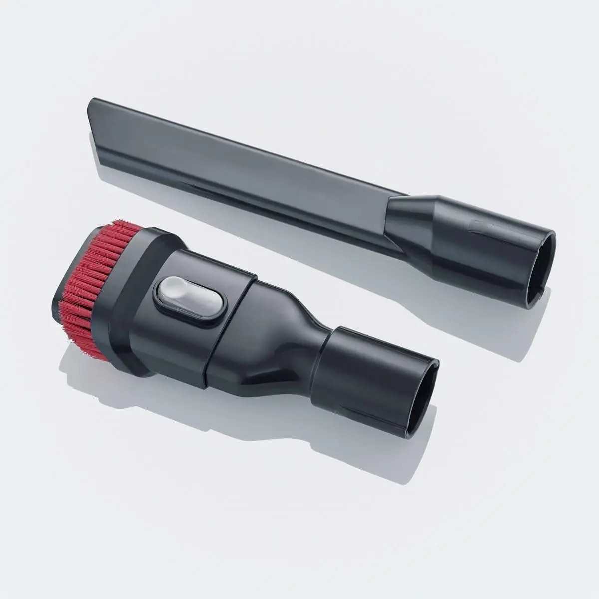 Aspirator vertical si de mana fara sac Severin, S7966, 2in1, pentru toate suprafetele/ masina, reincarcabil, iluminare LED, autonomie 40 min, capacitate colectare praf 550 ml, duza spatii inguste, potrivit si pentru masina, negru