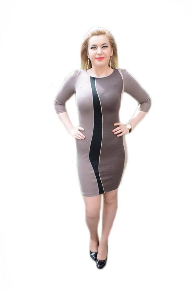 Rochie de toamna,cambrata pe corp,D&J Exclusive, nisipie