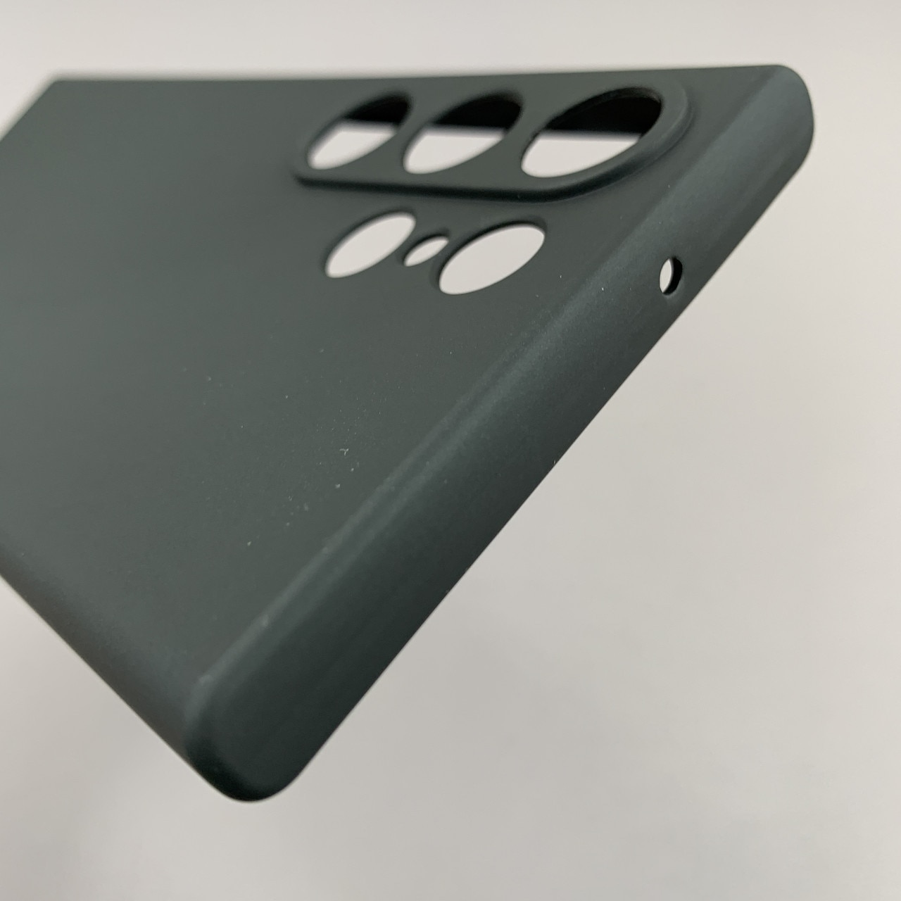 Husa telefon compatibila cu Samsung Galaxy S23 Ultra, Soft Silicone Premium, Anti-Soc, Protectie camera, Microfibra interior ( catifea ), Margini Ridicate pentru Protectia Ecranului, Negru