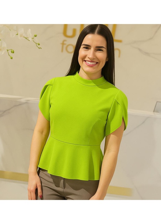 Bluza verde menta cu spatele decupat si funda decorativa, marime XS-S INTL