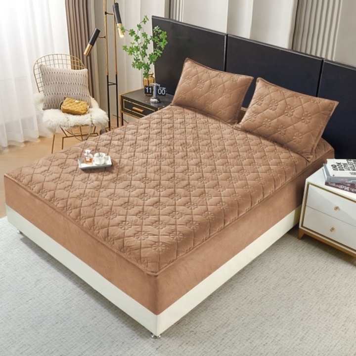 Husa de pat si 2 fete de perna, Topper Matlasat, Catifea, 160x200cm, Bej